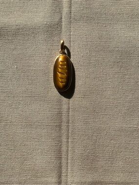 21K Rose Gold Hand Carved Tigers Eye Bread Pendant